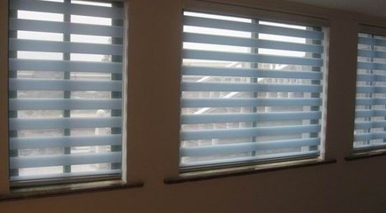 找上海冠毅窗飾-辦公卷簾-百葉窗-百葉簾制作廠家的柔紗簾材料-上海柔紗簾批發價格價格、圖片、詳情,上一比多_一比多產品庫