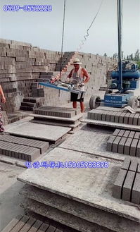 工程陶粒生產(chǎn)中的關(guān)鍵設(shè)備 實(shí)心磚碼垛機(jī)的高效應(yīng)用與優(yōu)勢(shì)